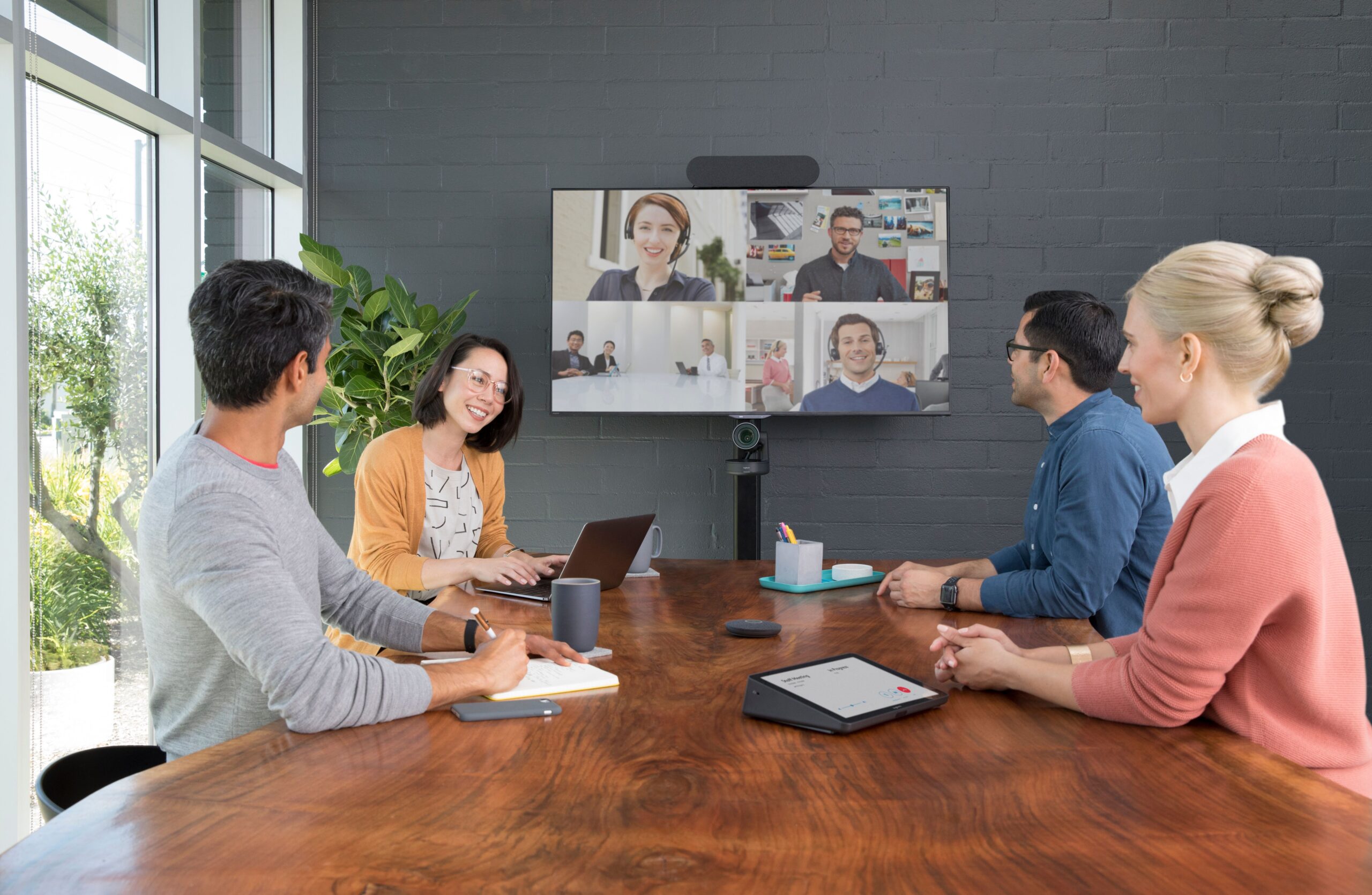 Teams Room Magic or BYOD Flexibility: Making the Right Choice for Your Meetings